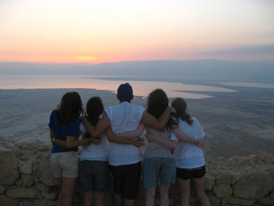 18 Things You Inevitably Do on Birthright Israel 10